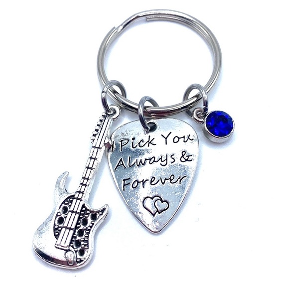 Guitar Pick Keychain Guitarist Musician Gift - Picture 4 of 6